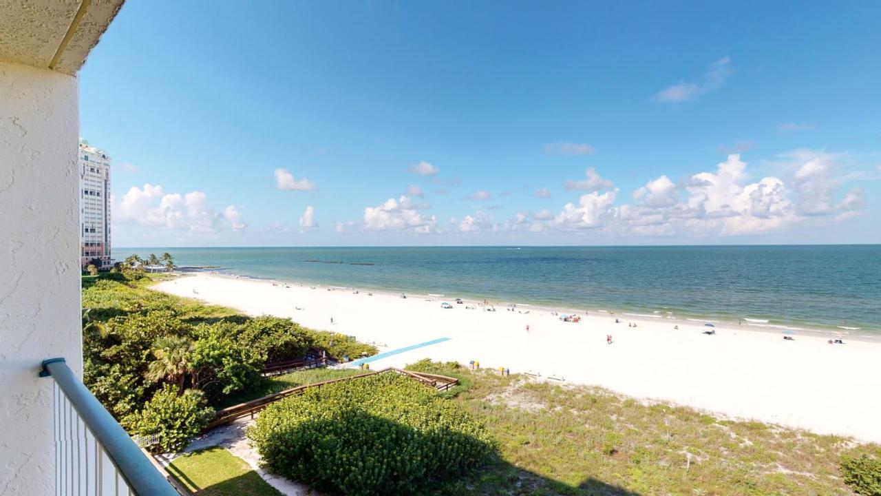 Beachfront At The Apollo Where The Famous Sunsets Never Get Old! Marco Island Eksteriør billede