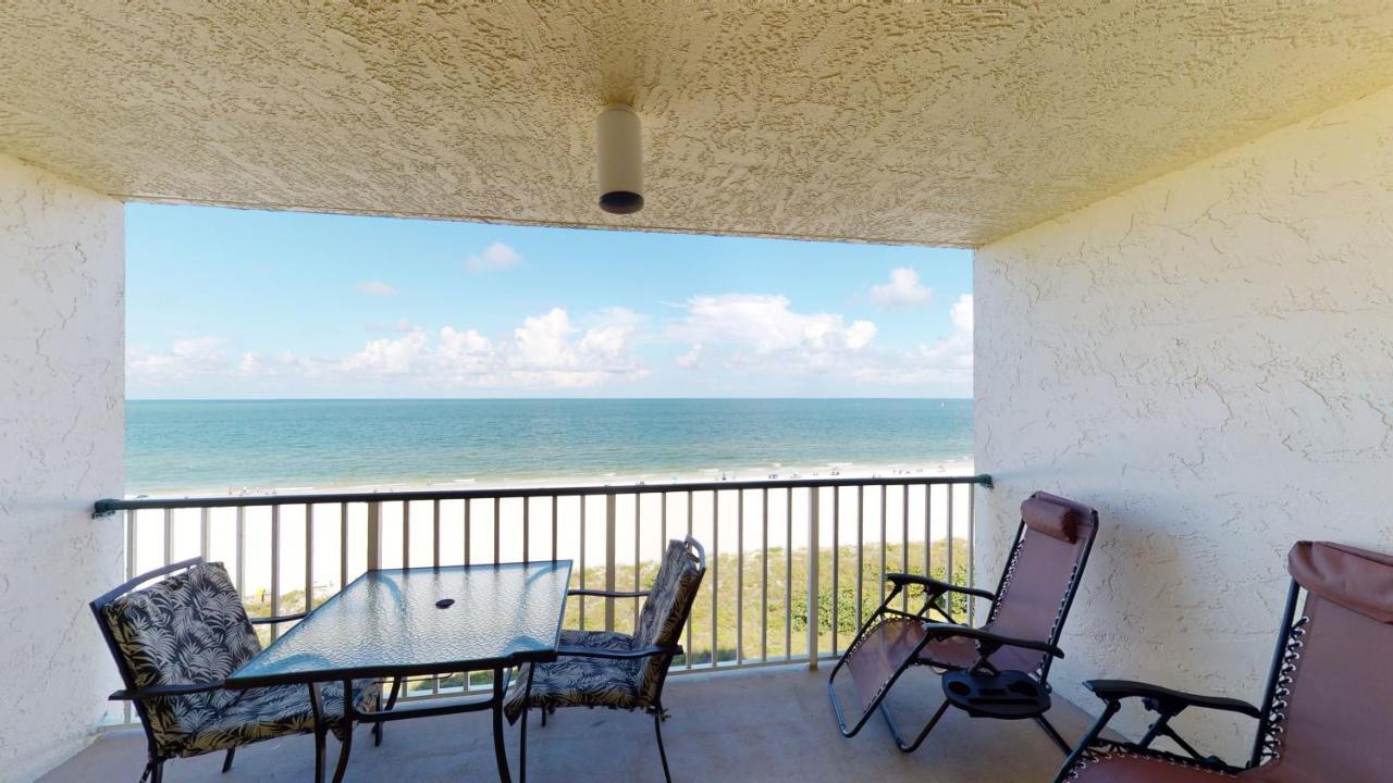 Beachfront At The Apollo Where The Famous Sunsets Never Get Old! Marco Island Eksteriør billede
