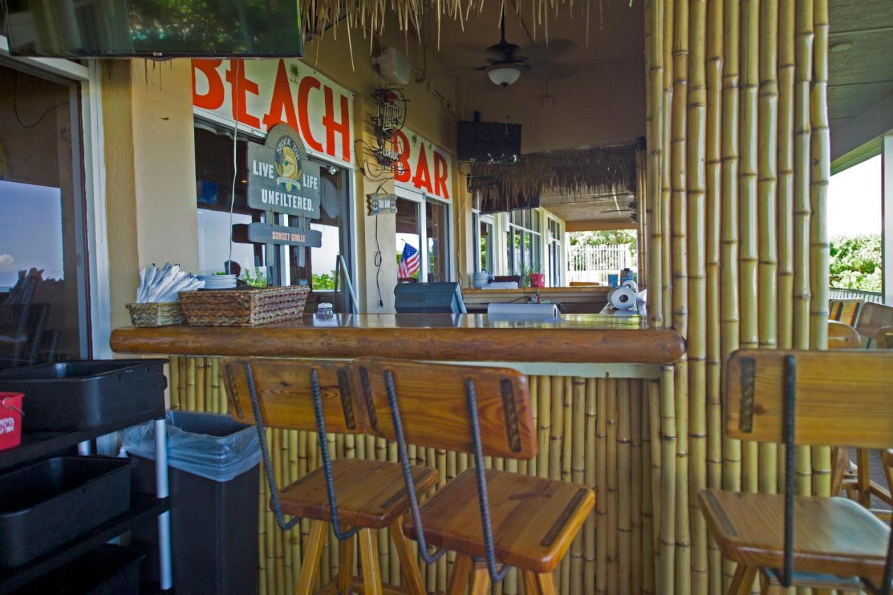 Beachfront At The Apollo Where The Famous Sunsets Never Get Old! Marco Island Eksteriør billede