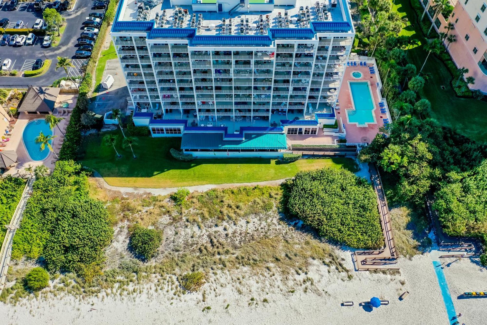 Beachfront At The Apollo Where The Famous Sunsets Never Get Old! Marco Island Eksteriør billede